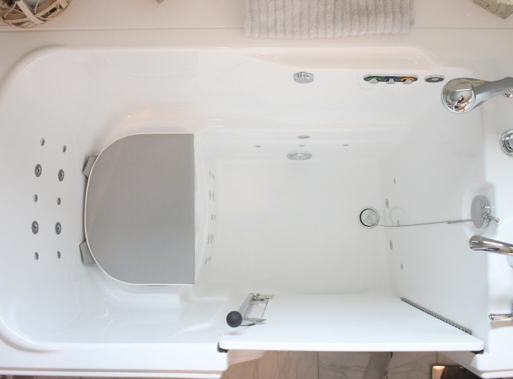 Walk-in-Bathtubs-Robertsdale-AL-installation-and-replacement-Robertsdale