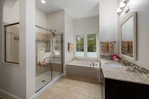 walk-in showers and tub installers